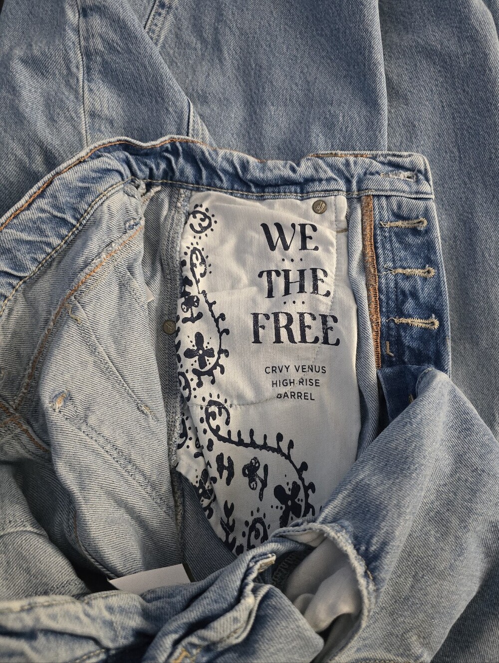 We The Free Crvy Venus High Rise Barrel Jeans - Picture 7 of 11